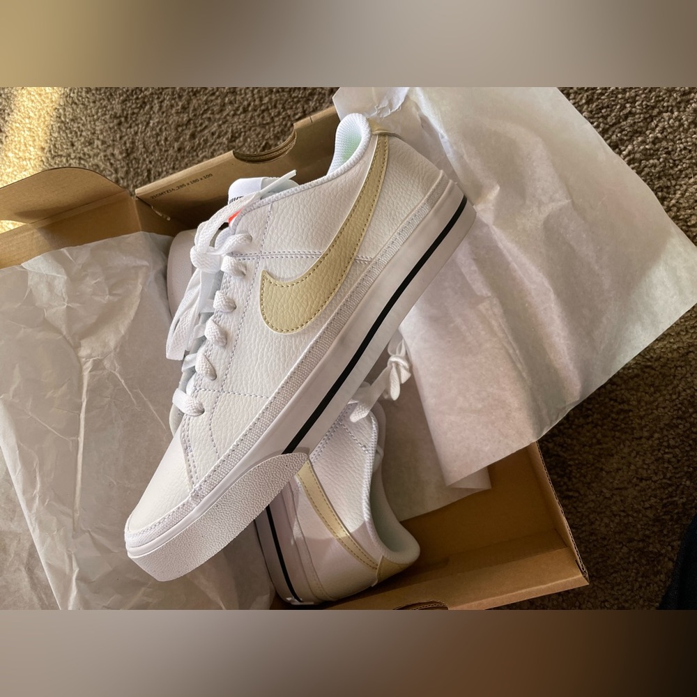 Women’s Nike Court Legacy Next Nature shoe